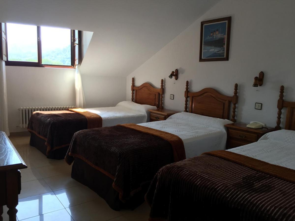 Trespalacios Hotel 2*